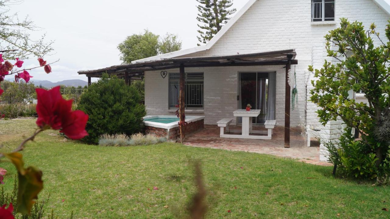 Villa White Lily Montagu Esterno foto